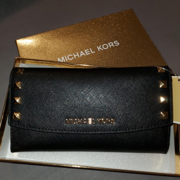 Michael Kors Bags Nwt Michael Kors Trifold Wallet Poshmark